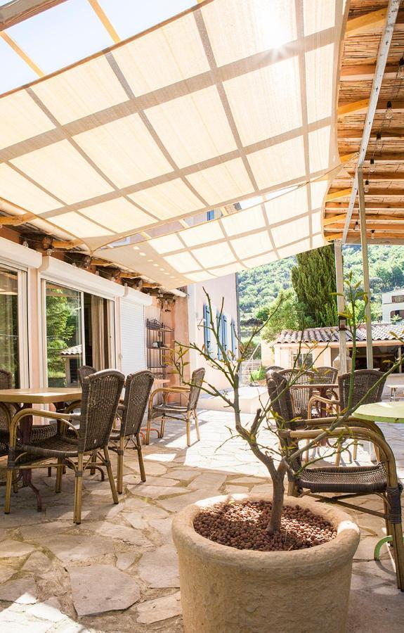 Auberge De La Vallee Saint-Jean-de-Bueges Bagian luar foto